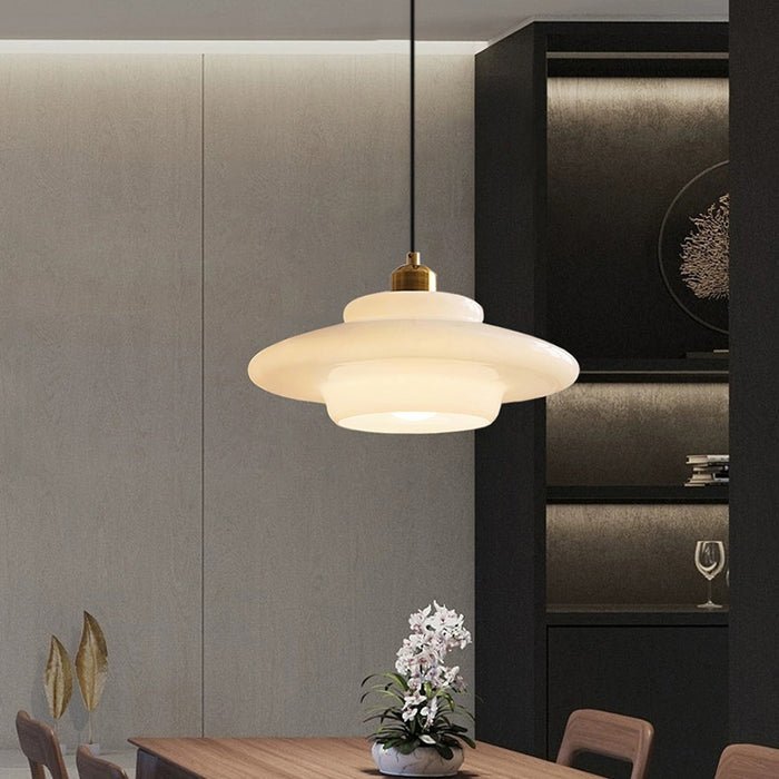 Isemi - Melkwitte Glazen Hanglamp