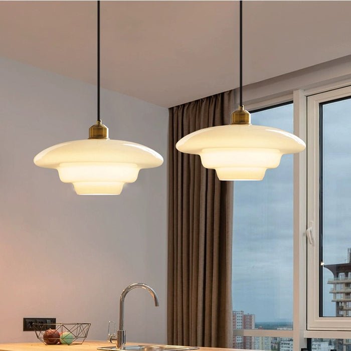Isemi - Melkwitte Glazen Hanglamp