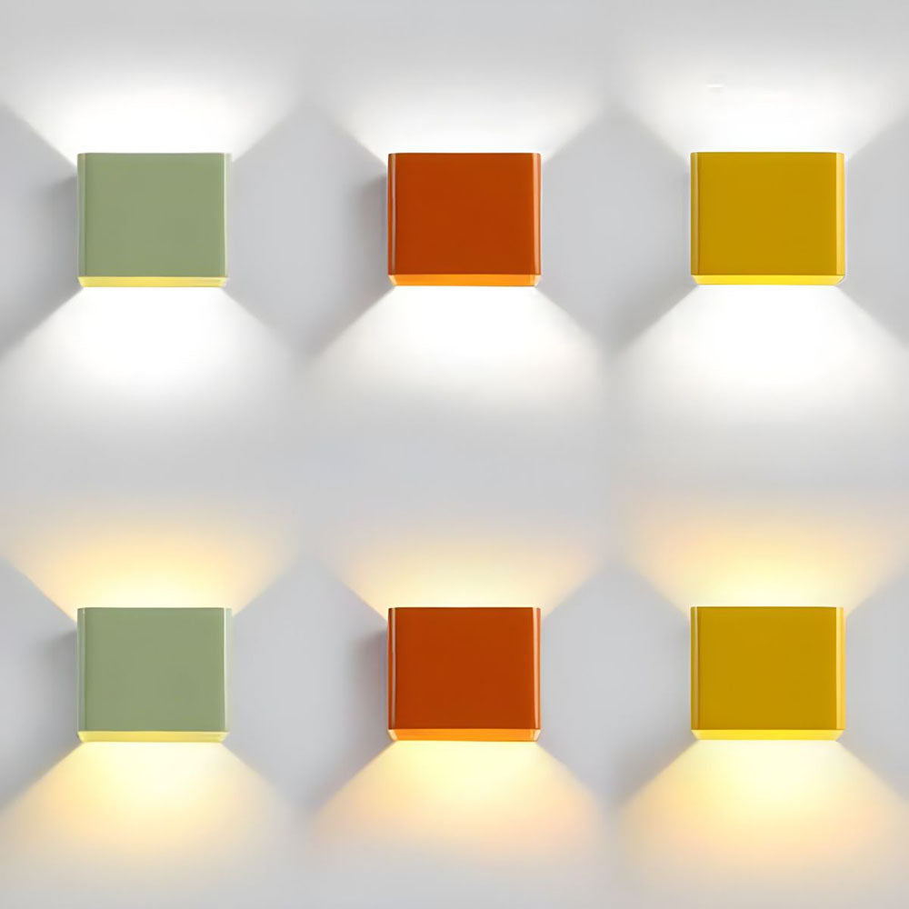 Irena - Moderne LED Up en Down Wandlamp