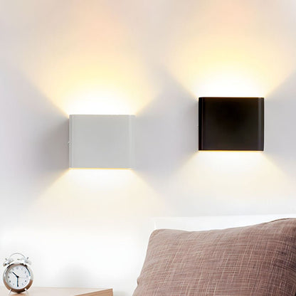Irena - Moderne LED Up en Down Wandlamp