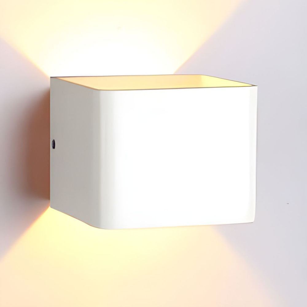 Irena - Moderne LED Up en Down Wandlamp