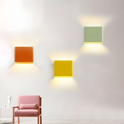 Irena - Moderne LED Up en Down Wandlamp