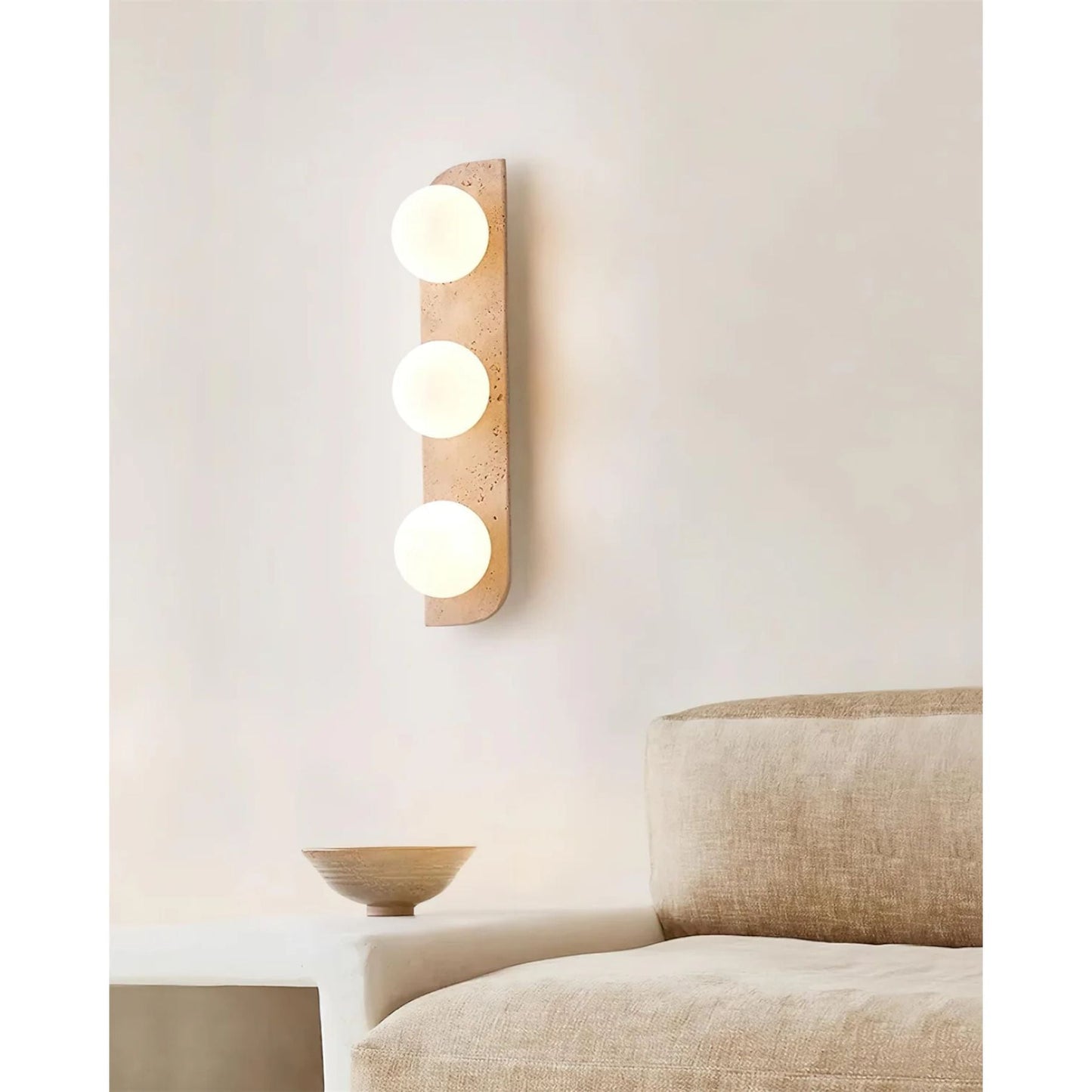 Ilyra - Travertin Wandlamp met Ronde Lichtpunten