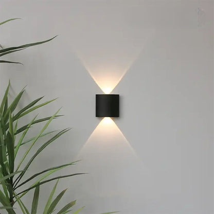 Olan - Waterdichte Up & Down Wandlamp (IP65)