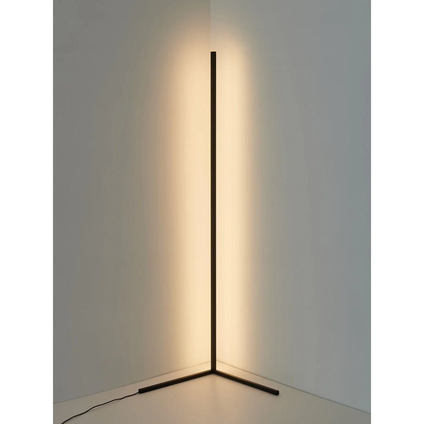 Alma - Moderne LED Vloerlamp