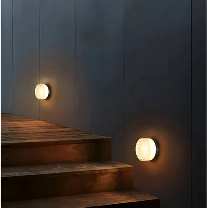 Eloa - Ronde Wandlamp met Geribbeld Glas