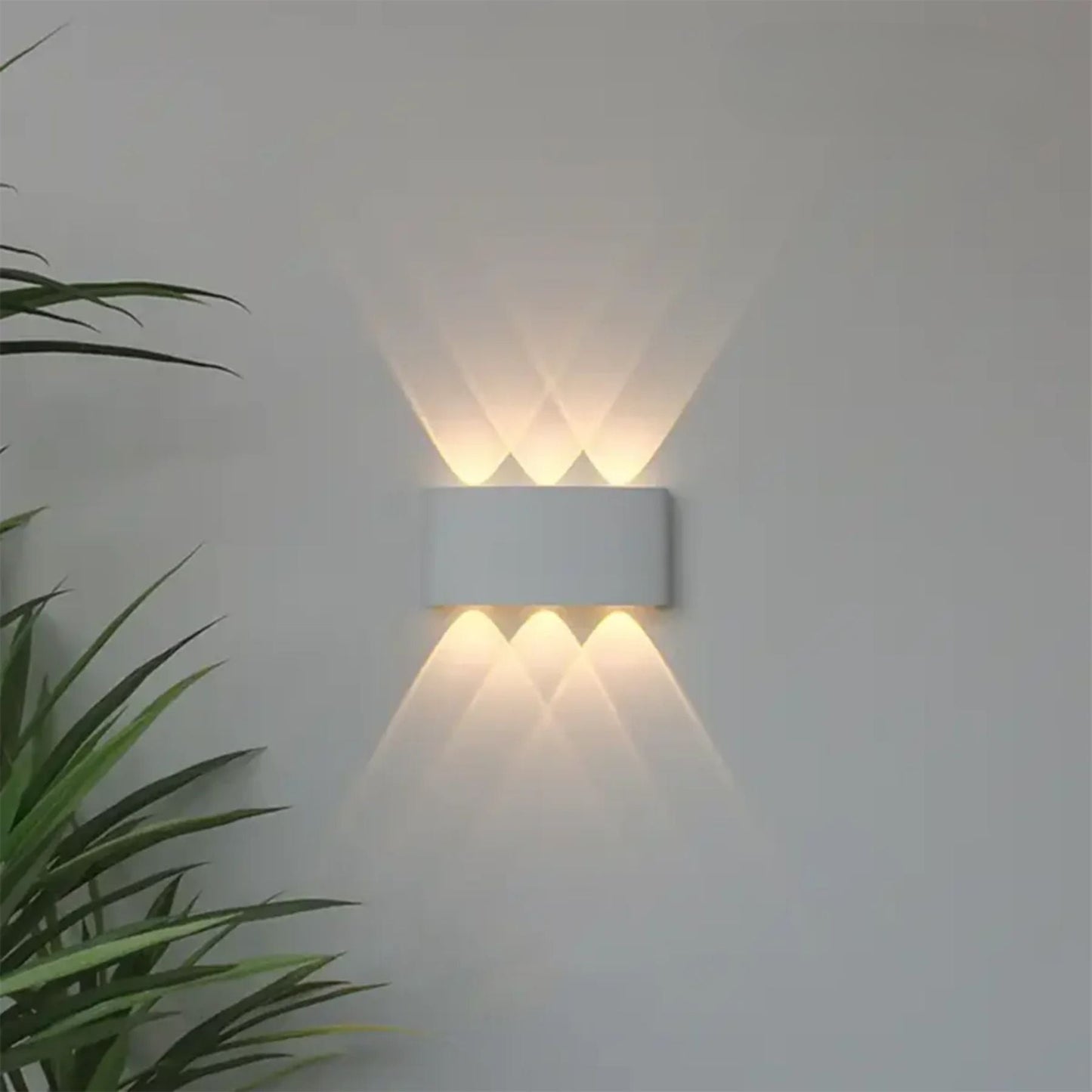 Olan - Waterdichte Up & Down Wandlamp (IP65)