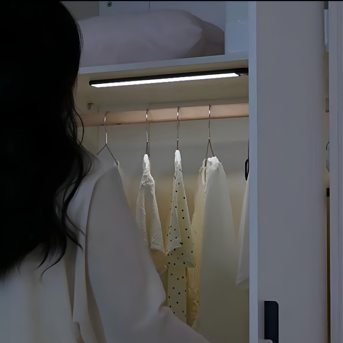 Airi - Draadloze Kastlamp met Sensor
