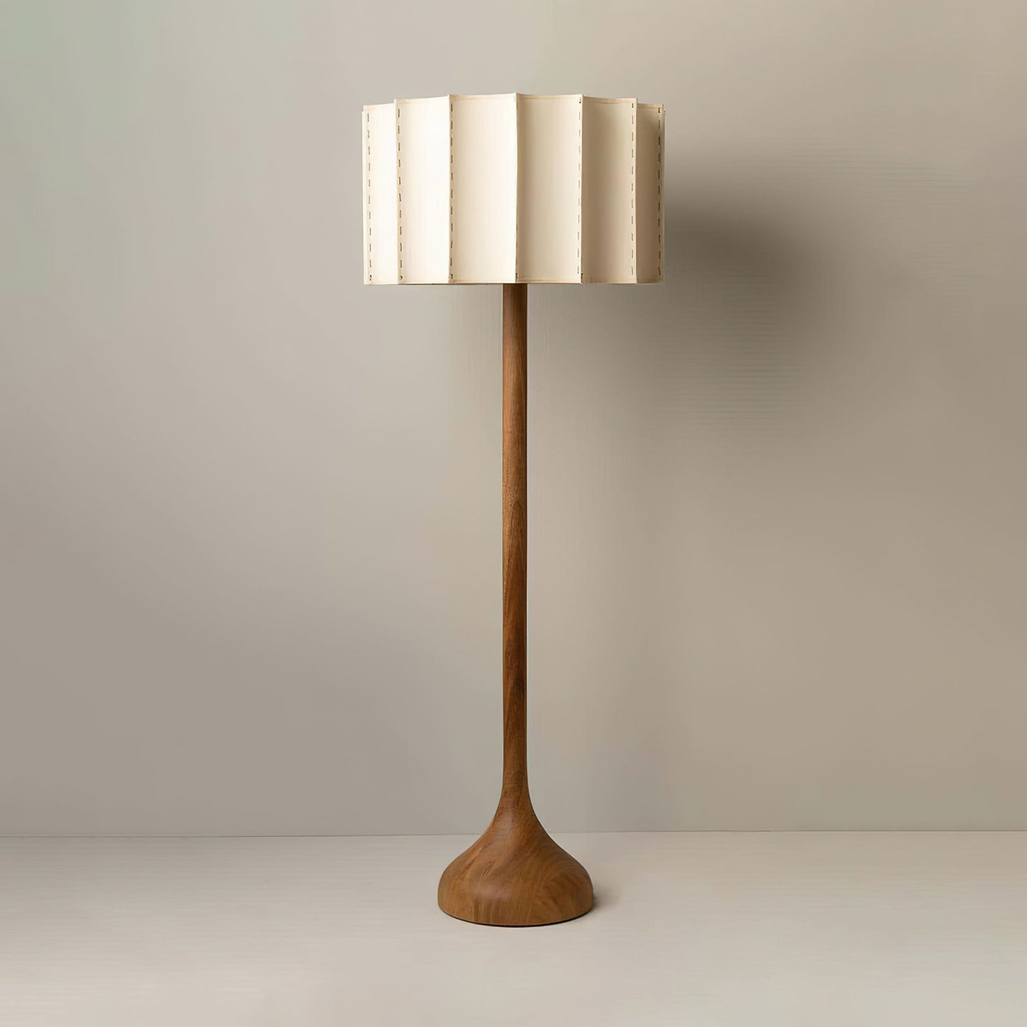 Solva - Houten Vloerlamp met Stoffen Kap