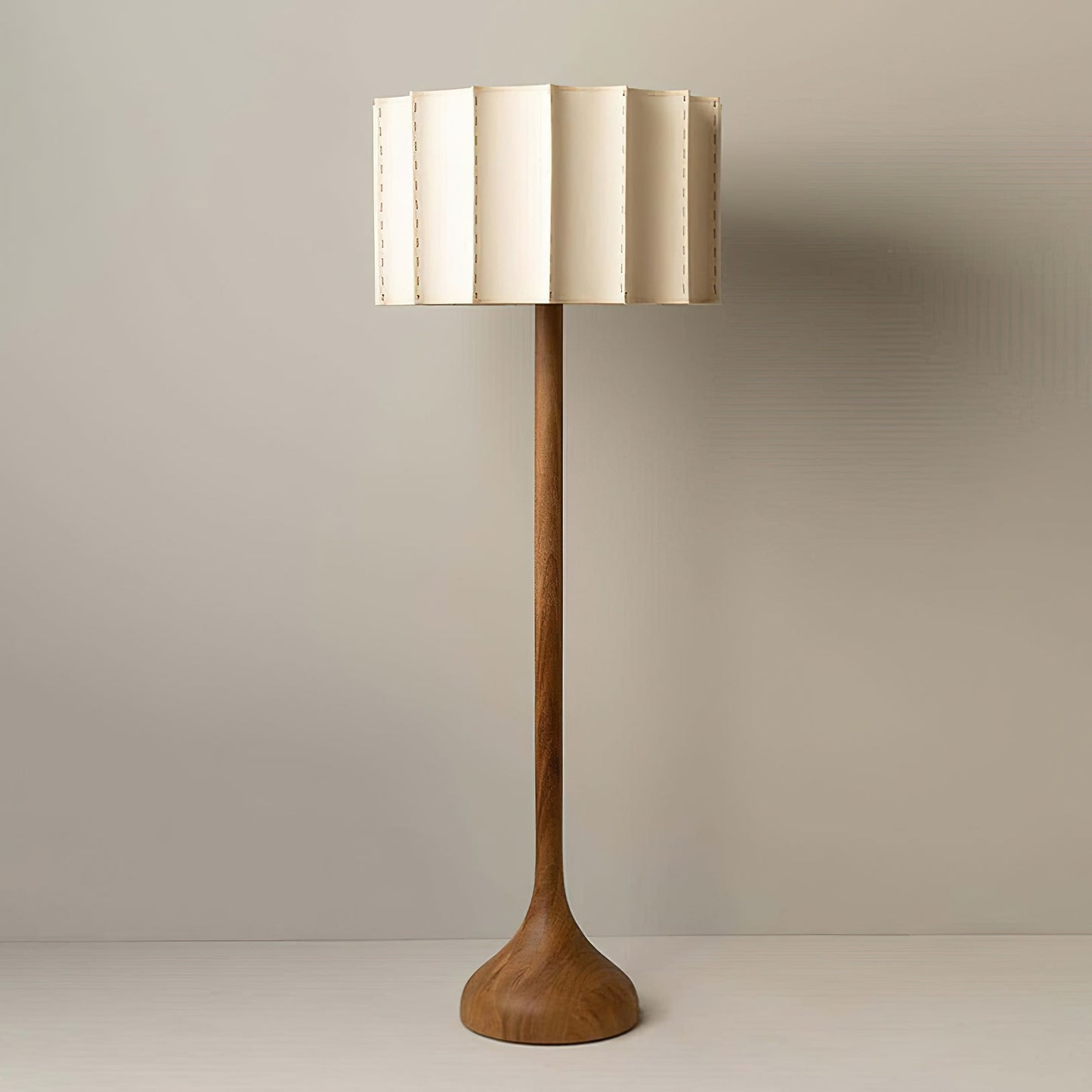Solva - Houten Vloerlamp met Stoffen Kap