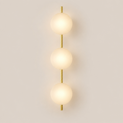 Lumi - Drievoudige Glazen Bol Wandlamp