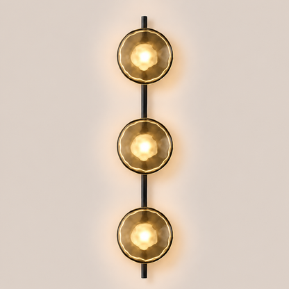 Lumi - Drievoudige Glazen Bol Wandlamp