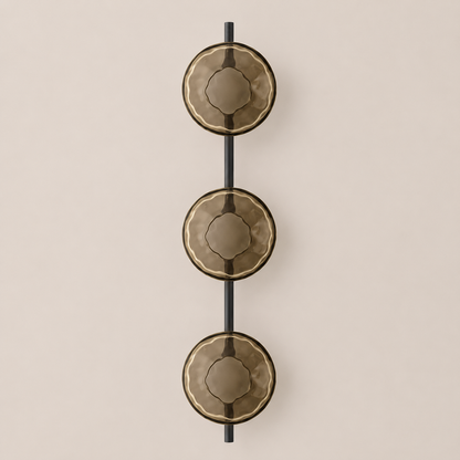 Lumi - Drievoudige Glazen Bol Wandlamp