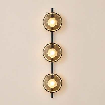 Lumi - Drievoudige Glazen Bol Wandlamp