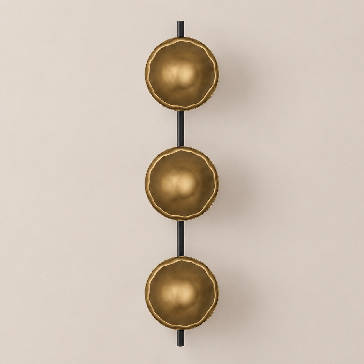 Lumi - Drievoudige Glazen Bol Wandlamp
