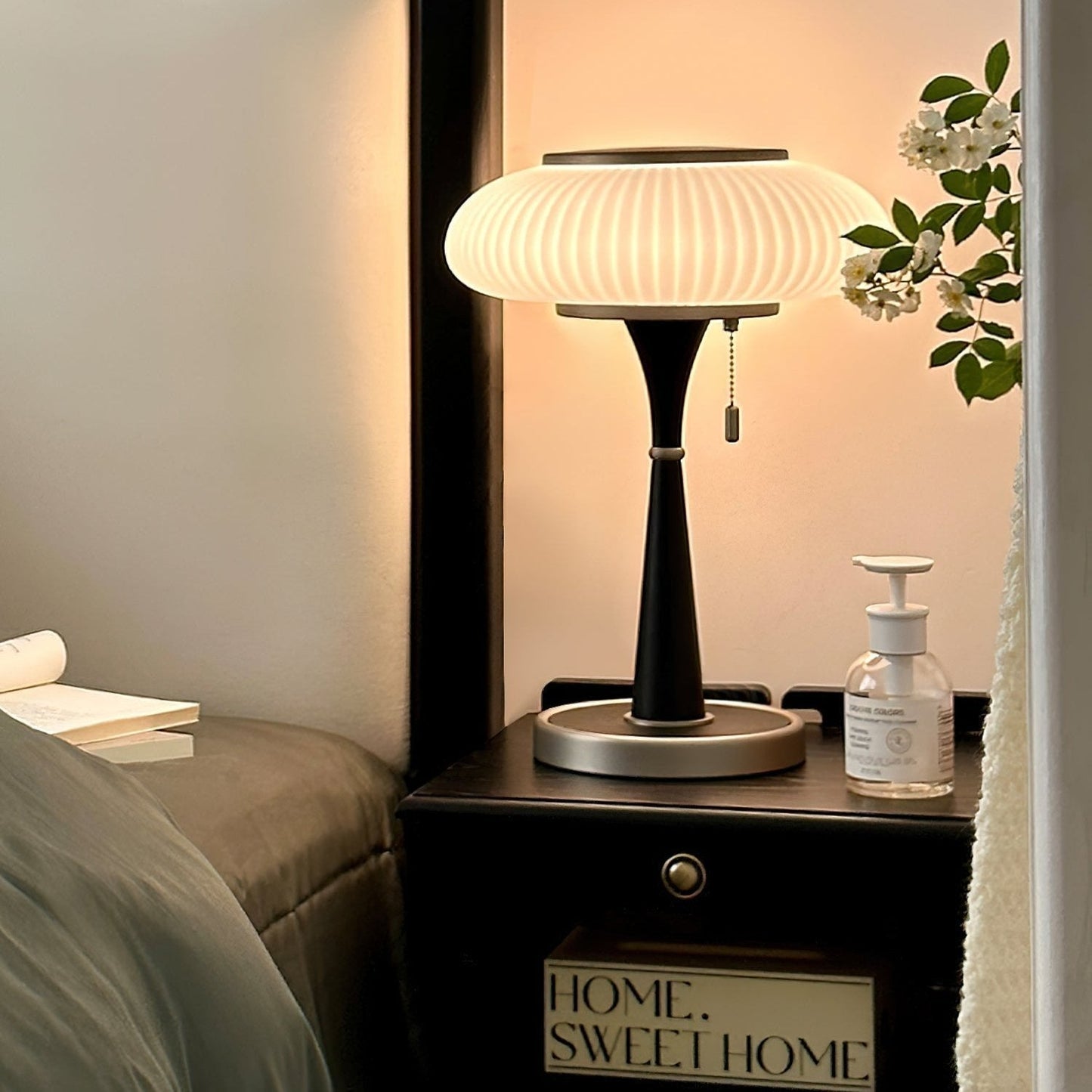 Eira - Japandi Retro Tafellamp met Ribbelglas