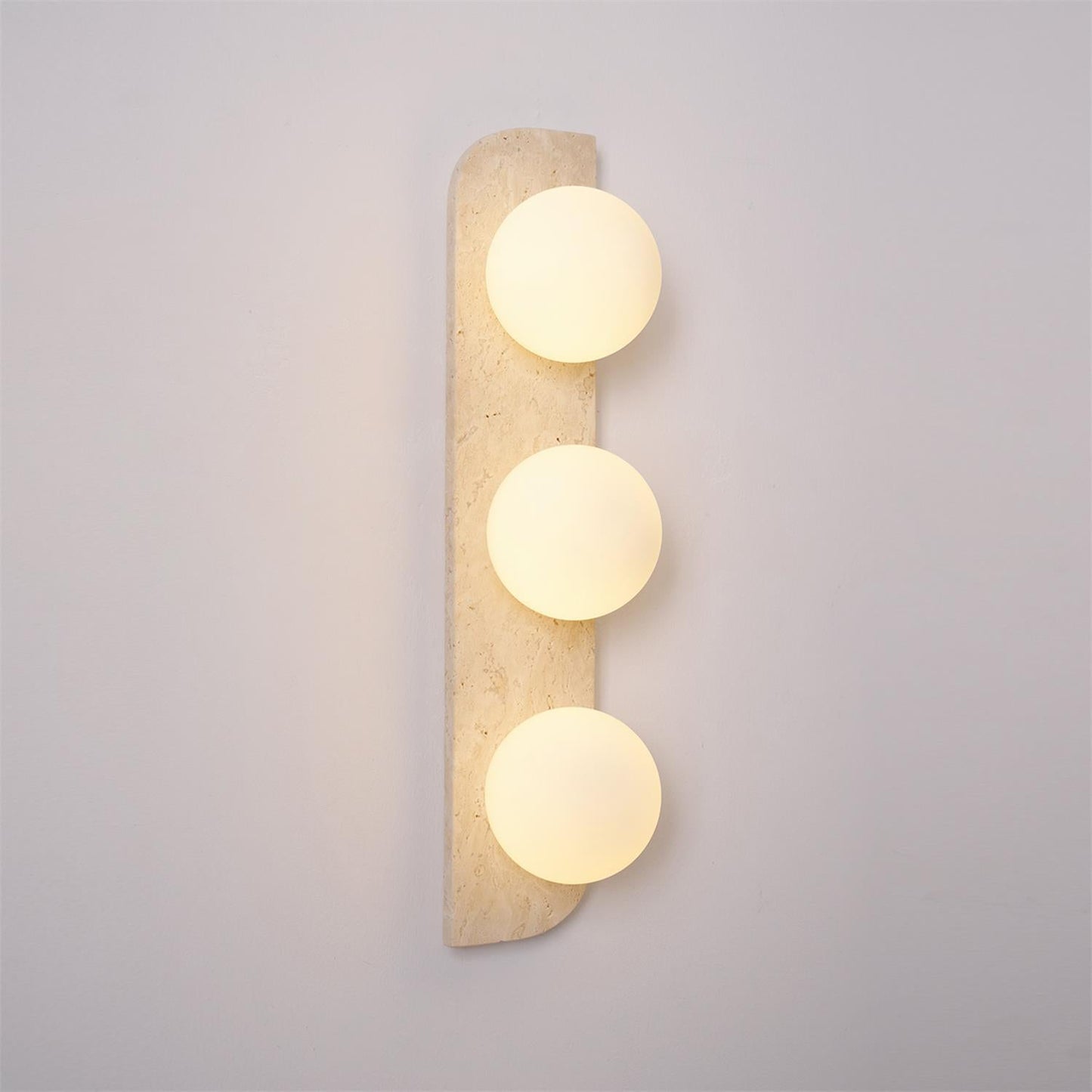 Ilyra - Travertin Wandlamp met Ronde Lichtpunten
