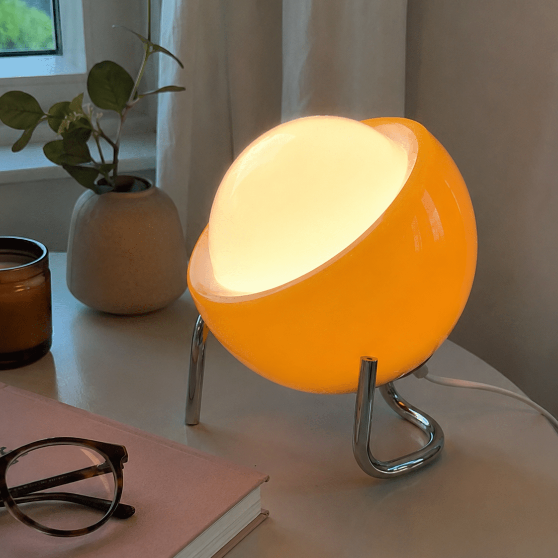 Ovena - Ronde Glazen Tafellamp Bauhaus