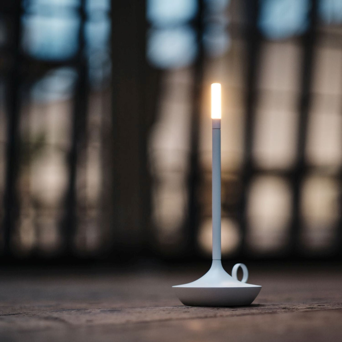 Portable Lont Lamp