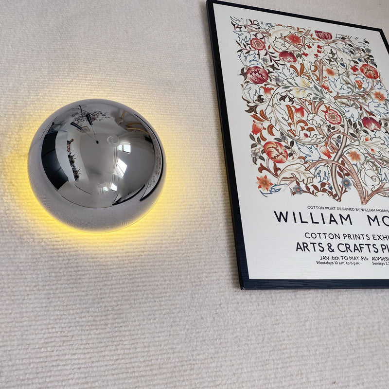 Emino - Glazen Bol Halo Wandlamp