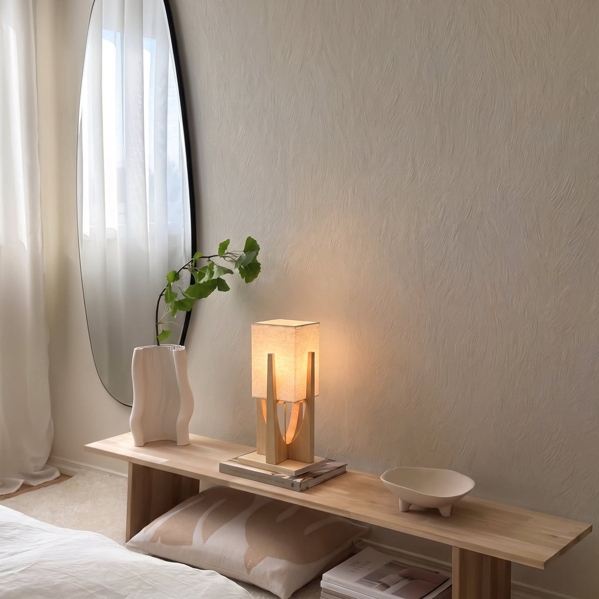 Eyja - Wabi Sabi Houten Tafellamp met Stoffen Kap