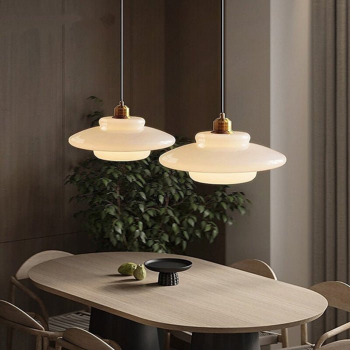 Isemi - Melkwitte Glazen Hanglamp