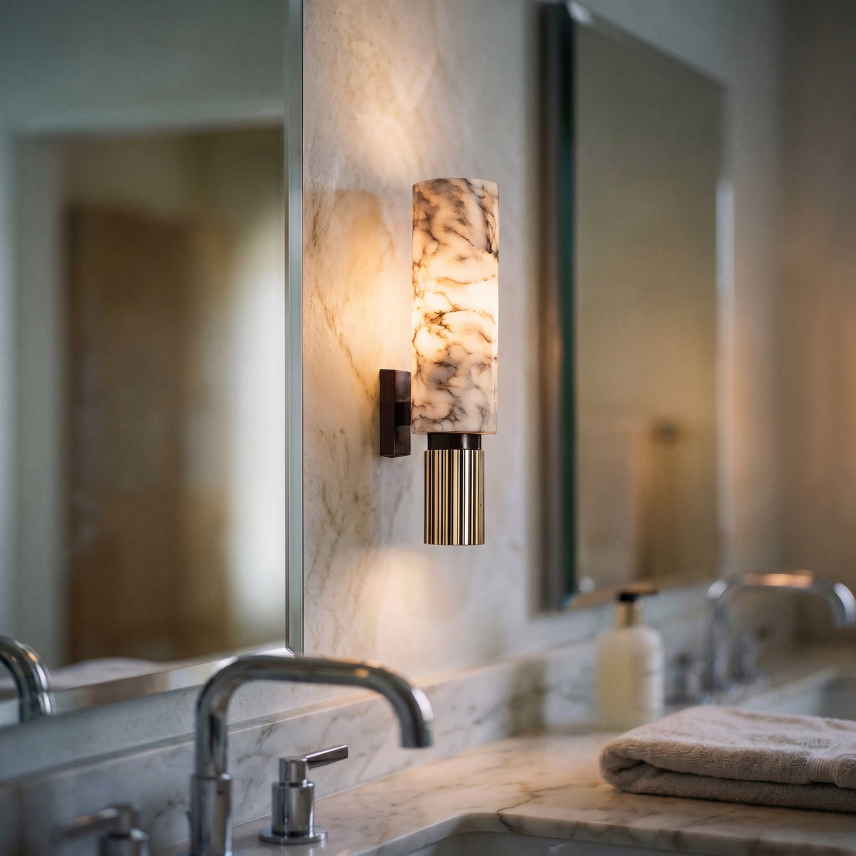 Malva - Marmeren Wandlamp Cilinder LED