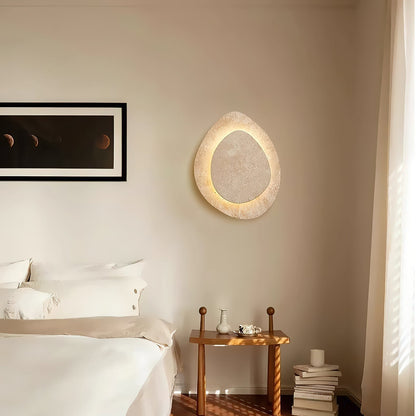 Saga - Travertin Wandlamp LED Kiezelvorm