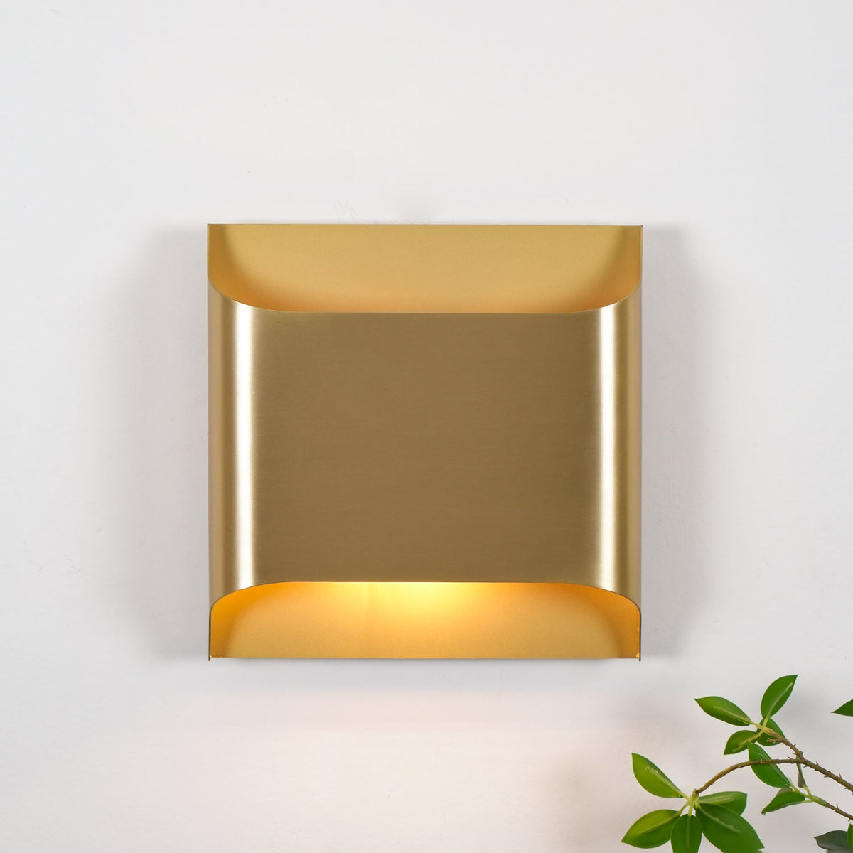 Tilde - Wandlamp Up Down Modern Metaal