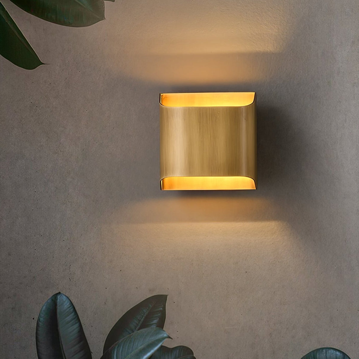 Tilde - Wandlamp Up Down Modern Metaal