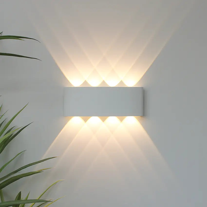 Olan - Waterdichte Up & Down Wandlamp (IP65)