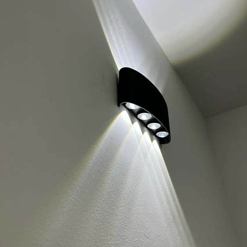 Olan - Waterdichte Up & Down Wandlamp (IP65)